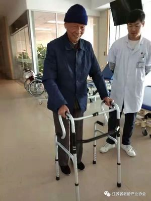 借科技之力，提升长期照护新高度 探索怡养结合助行器械的康复价值与实践路径